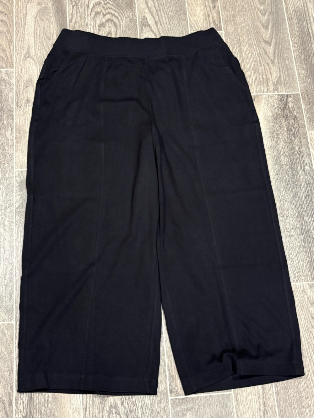 Pact Organic Airplane Pintuck Black Wide-Leg Women's Pants - Picture 5 of 8